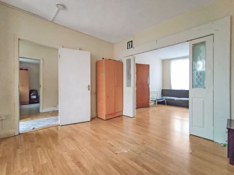 Photo 2- click for photo gallery